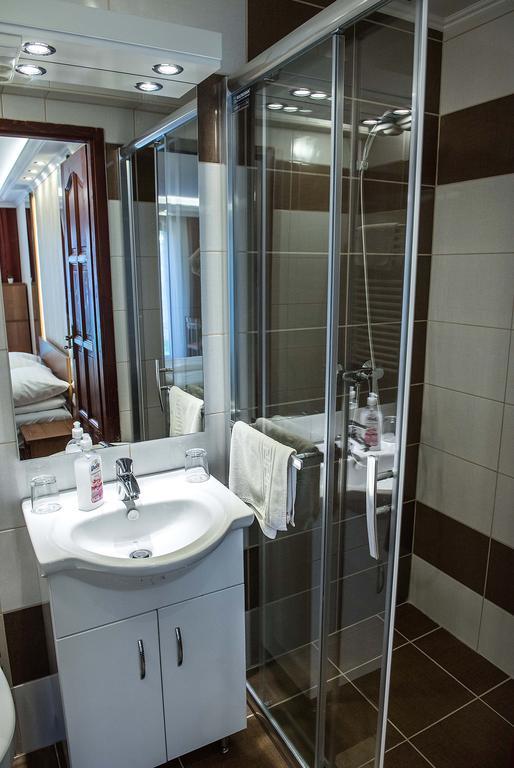 Bl.Apartmanhaz Ii. Seghedin Exterior foto